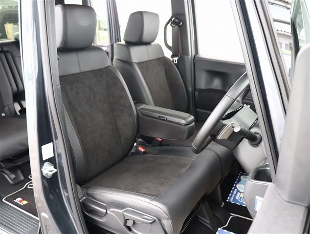 HONDA N BOX CUSTOM 2024 Image 31