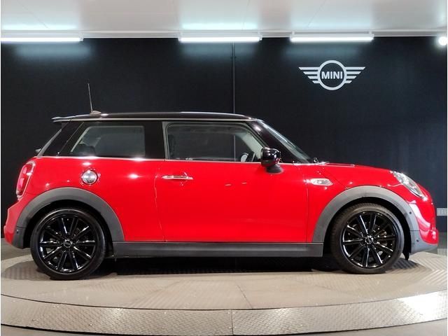 BMW MINI COOPER SD 2020 Image 31