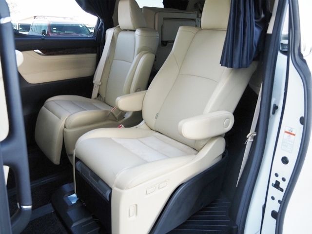 TOYOTA ALPHARD 4WD 2018 Image 31