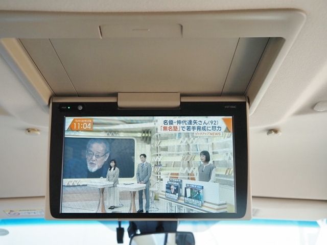 TOYOTA ALPHARD 4WD 2018 Image 31