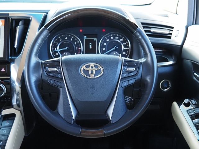 TOYOTA ALPHARD 4WD 2018 Image 31
