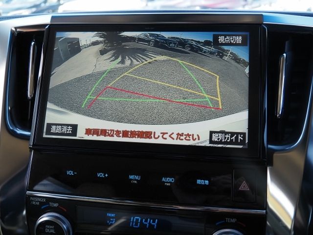 TOYOTA ALPHARD 4WD 2018 Image 31