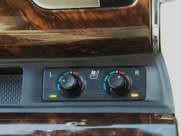 TOYOTA ALPHARD 4WD 2018 Image 31