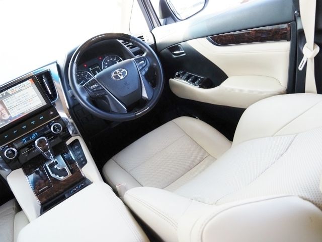 TOYOTA ALPHARD 4WD 2018 Image 31