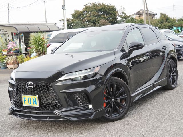 TOYOTA LEXUS RX500H 2023 Image 31