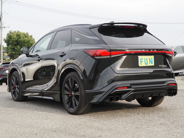 TOYOTA LEXUS RX500H 2023 Image 31