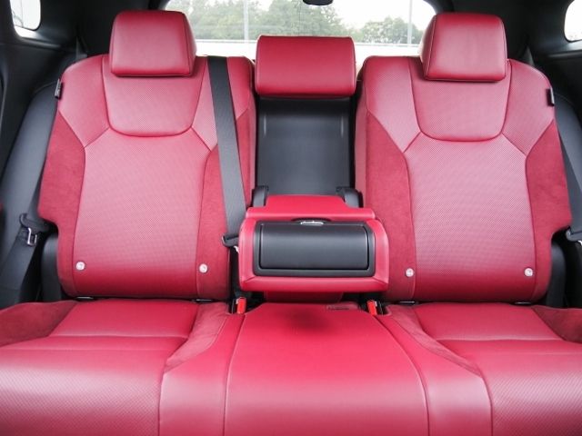 TOYOTA LEXUS RX500H 2023 Image 31