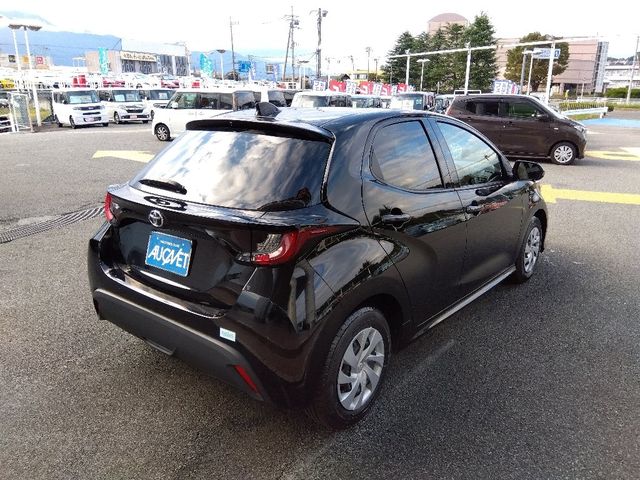 TOYOTA YARIS 2022 Image 31