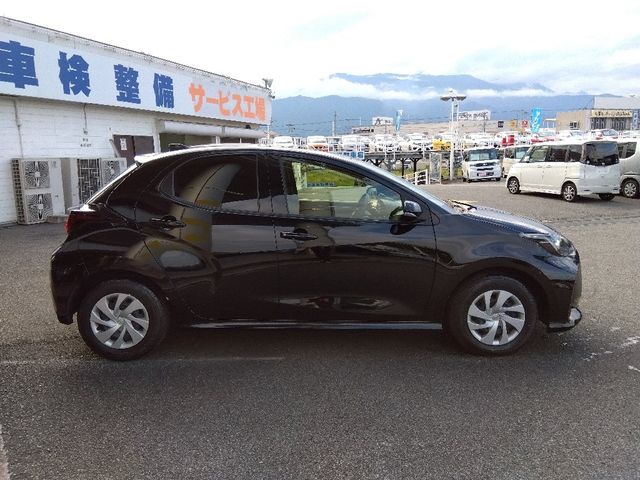 TOYOTA YARIS 2022 Image 31