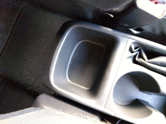 TOYOTA YARIS 2022 Image 31