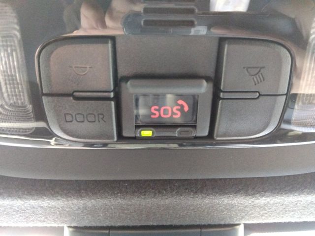 TOYOTA YARIS 2022 Image 31