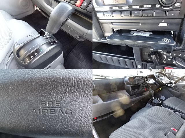 HINO DUTRO ROUTE VAN 2017 Image 31