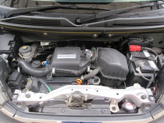 HONDA N BOX CUSTOM 2015 Image 31