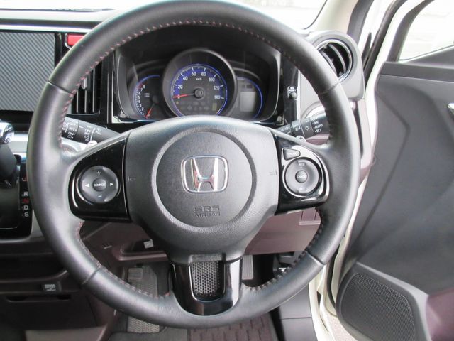 HONDA N-WGN CUSTOM 2016 Image 31