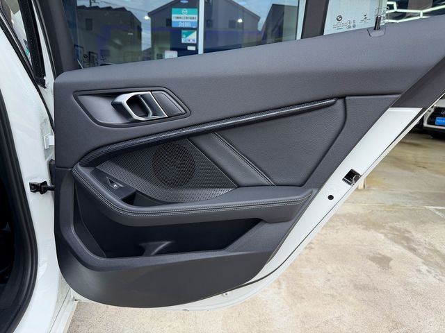 BMW 1SERIES 2020 Image 31