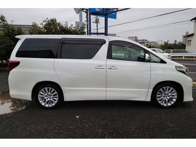 TOYOTA ALPHARD 2012 Image 31