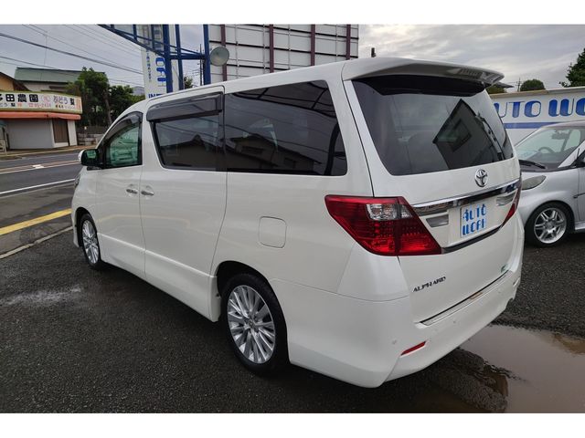 TOYOTA ALPHARD 2012 Image 31