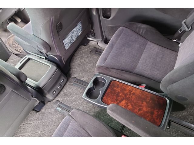 TOYOTA ALPHARD 2012 Image 31