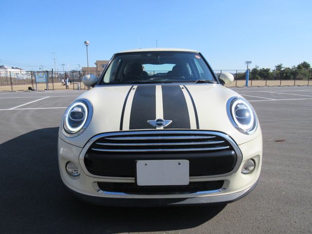 BMW MINI ONE 2019 Image 31