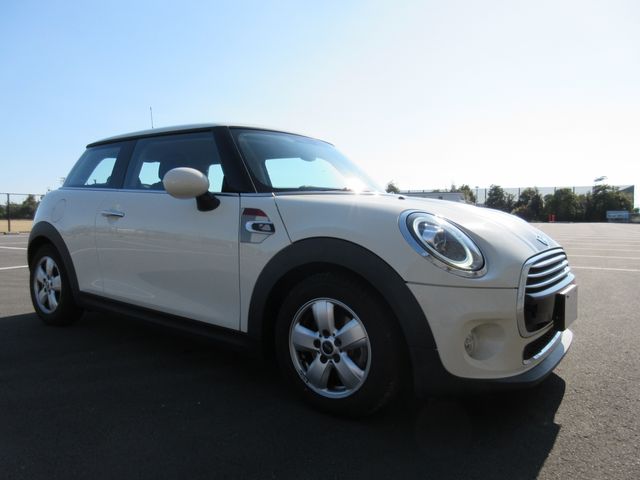 BMW MINI ONE 2019 Image 31