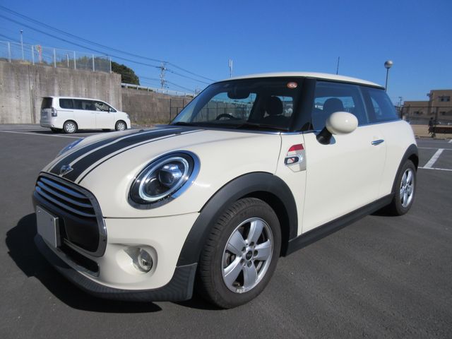 BMW MINI ONE 2019 Image 31