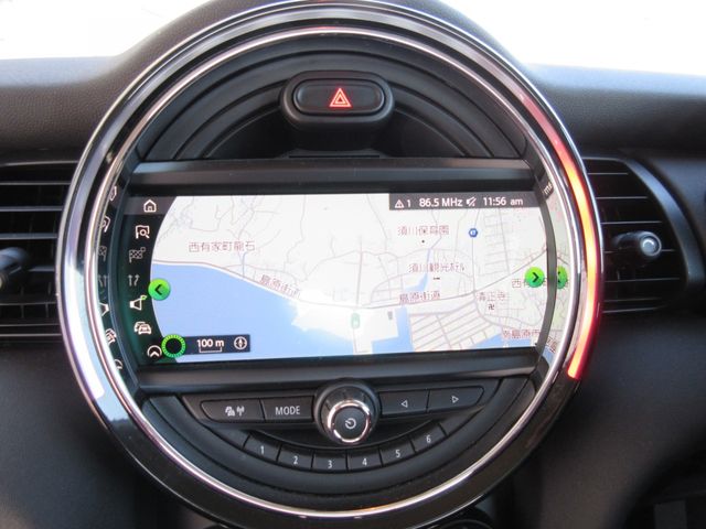 BMW MINI ONE 2019 Image 31