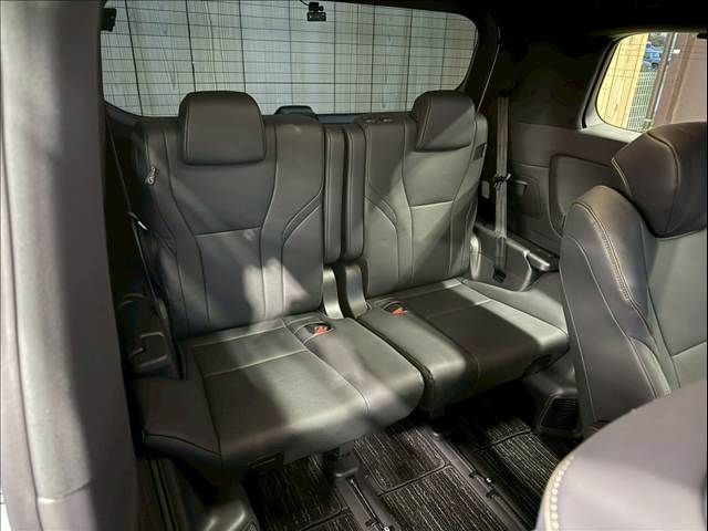 TOYOTA ALPHARD HYBRID 2024 Image 31