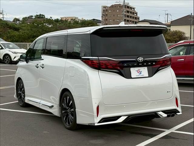TOYOTA ALPHARD HYBRID 2024 Image 31