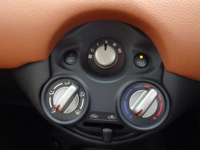 MITSUOKA VIEWT 2019 Image 31