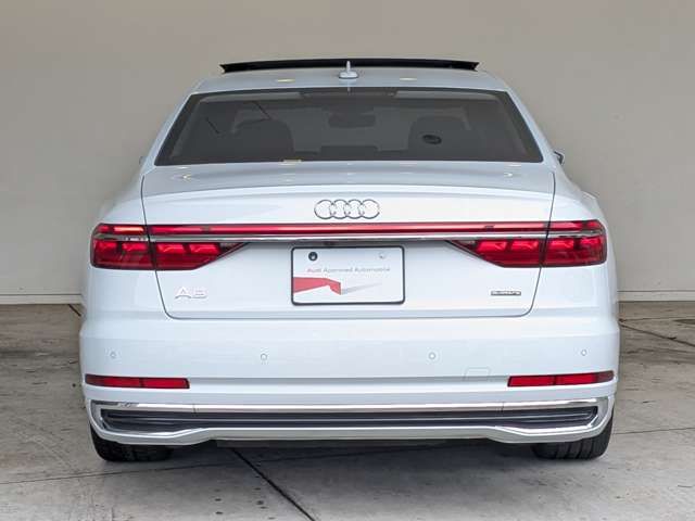 AUDI A8 2022 Image 31