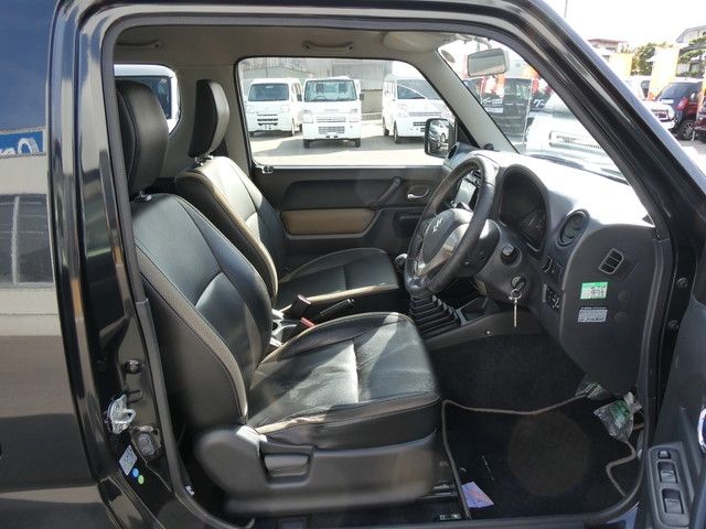 SUZUKI JIMNY 4WD 2015 Image 31