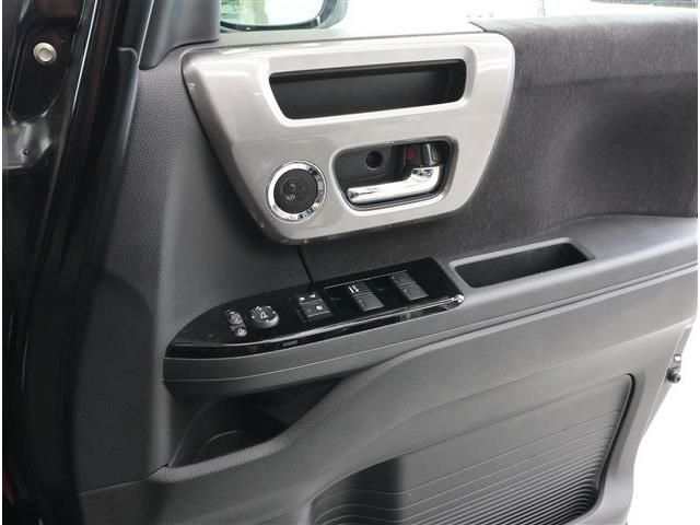 HONDA N BOX CUSTOM 2023 Image 31