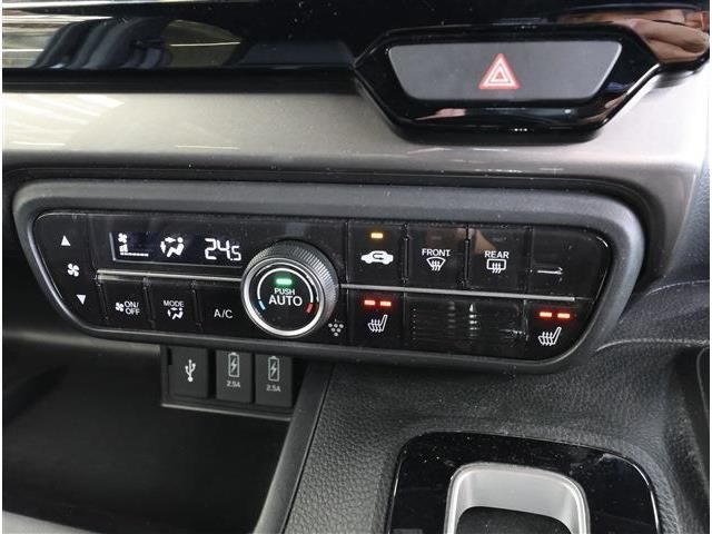 HONDA N BOX CUSTOM 2023 Image 31