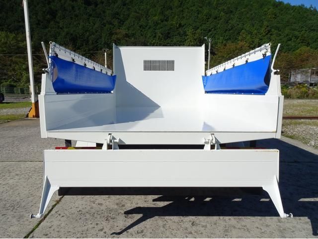 MITSUBISHI FUSOU FIGHTER 2025 Image 31