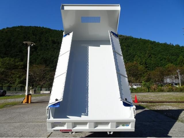 MITSUBISHI FUSOU FIGHTER 2025 Image 31