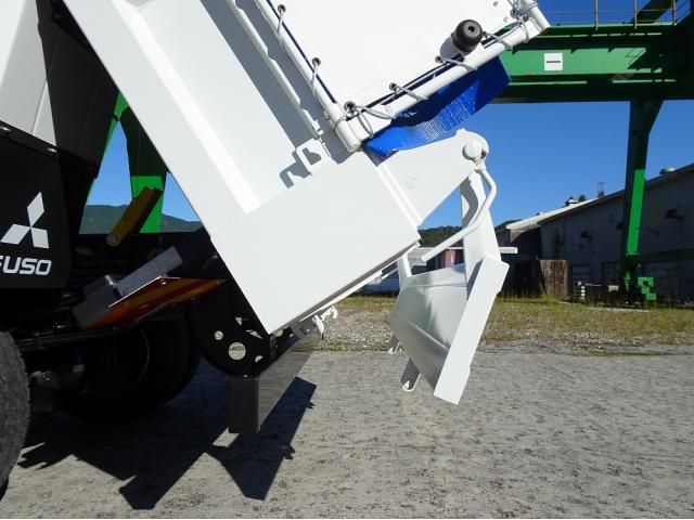 MITSUBISHI FUSOU FIGHTER 2025 Image 31