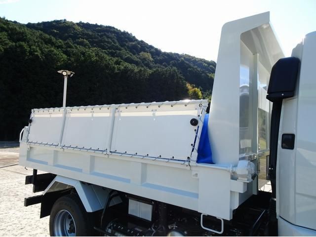 MITSUBISHI FUSOU FIGHTER 2025 Image 31