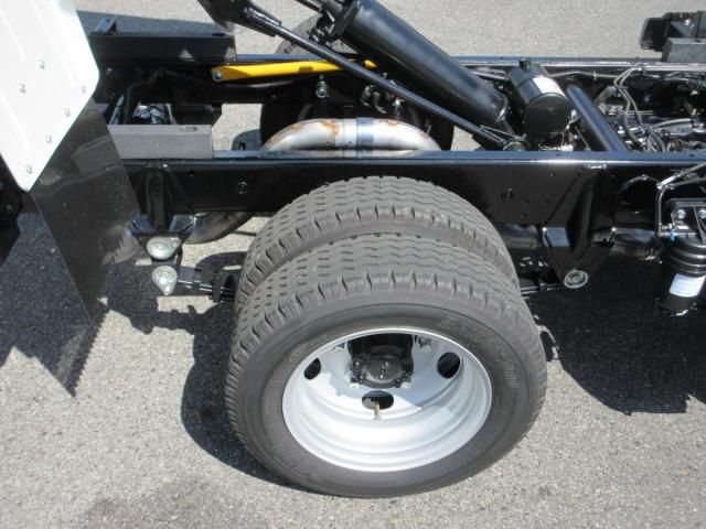 MITSUBISHI CANTER 2025 Image 31