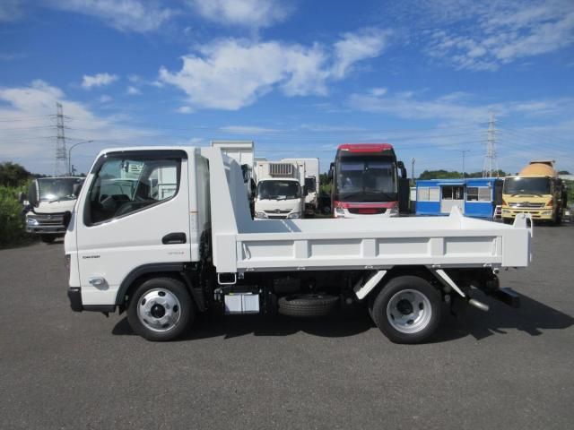 MITSUBISHI CANTER 2025 Image 31