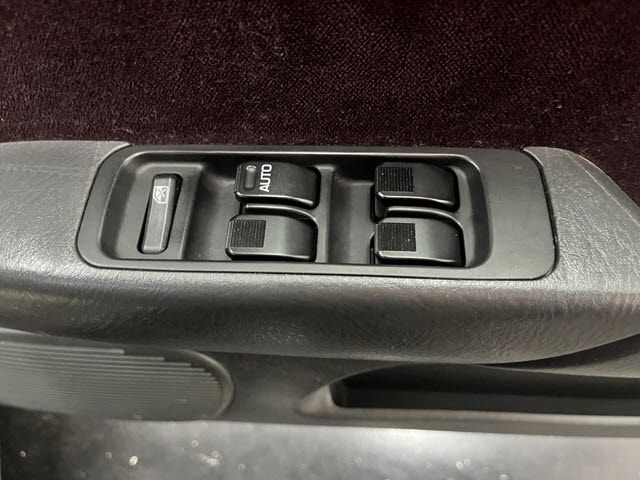 DAIHATSU MIRA GINO 1999 Image 31