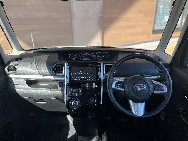 DAIHATSU TANTO CUSTOM 4WD 2017 Image 31