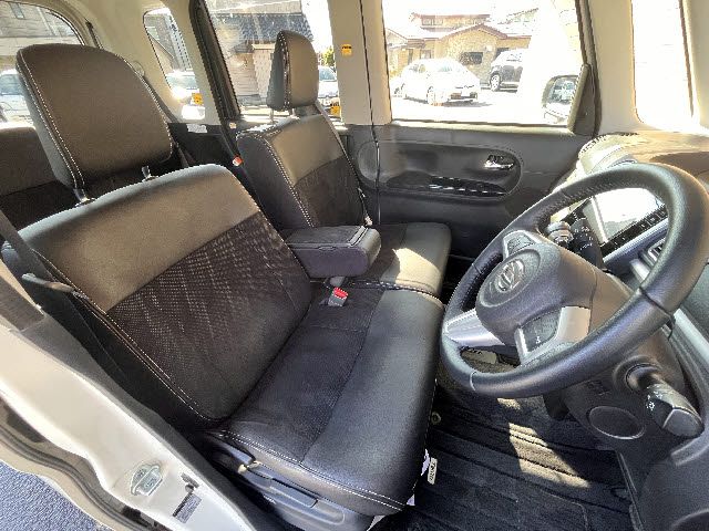 DAIHATSU TANTO CUSTOM 4WD 2017 Image 31