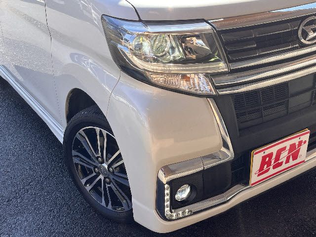DAIHATSU TANTO CUSTOM 4WD 2017 Image 31