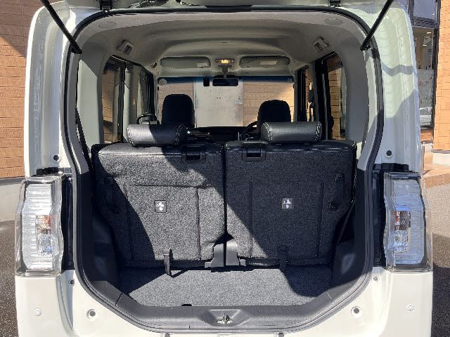 DAIHATSU TANTO CUSTOM 4WD 2017 Image 31