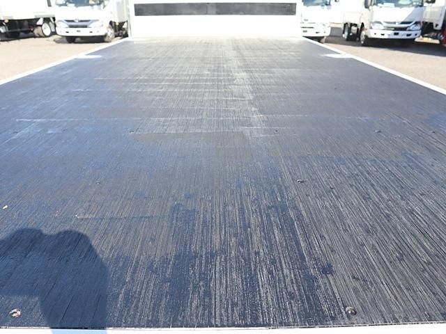 HINO DUTRO 2020 Image 31