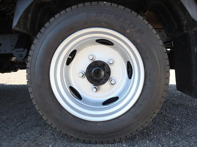 HINO DUTRO 2020 Image 31