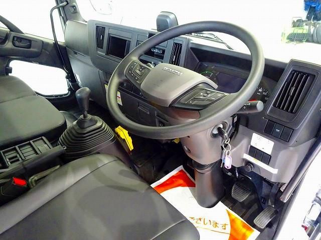 ISUZU FORWARD 2025 Image 31