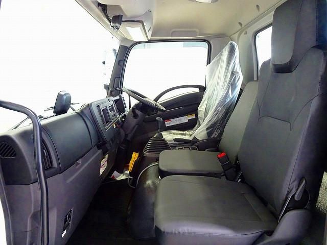 ISUZU FORWARD 2025 Image 31