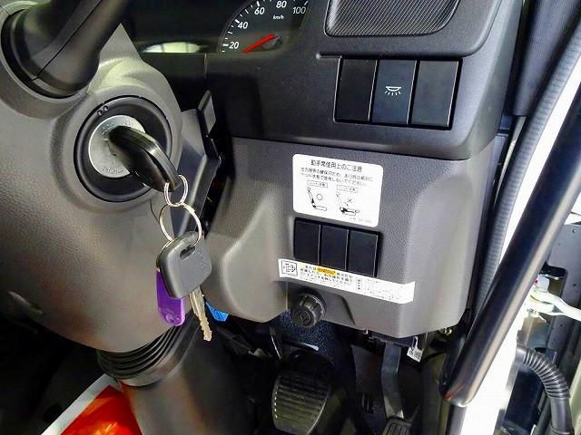 ISUZU FORWARD 2025 Image 31