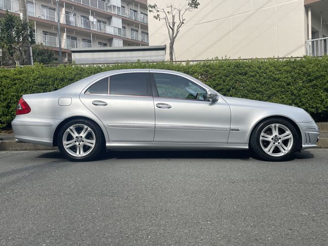 MERCEDES BENZ E CLAS 2008 Image 31
